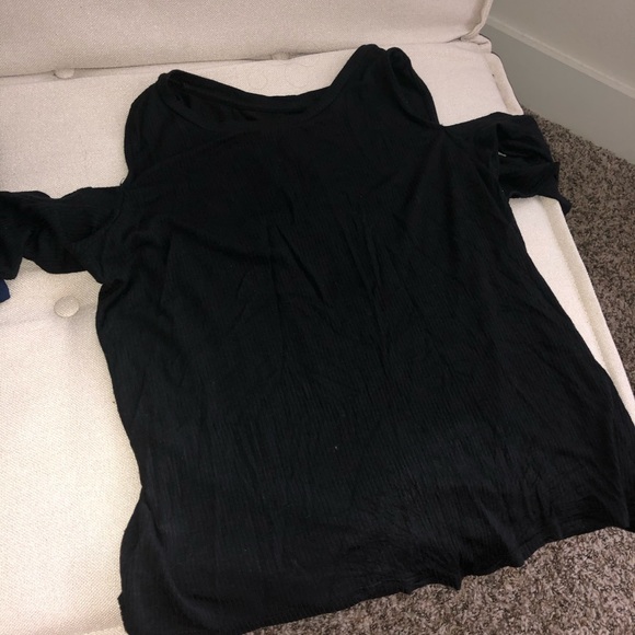 Black ribbed off the shoulder top - Picture 2 of 4